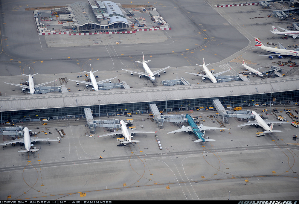 Hong Kong - Chek Lap Kok International.jpg